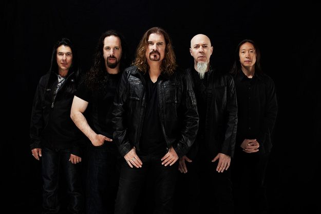 DREAM-THEATER-BAND-SHOT