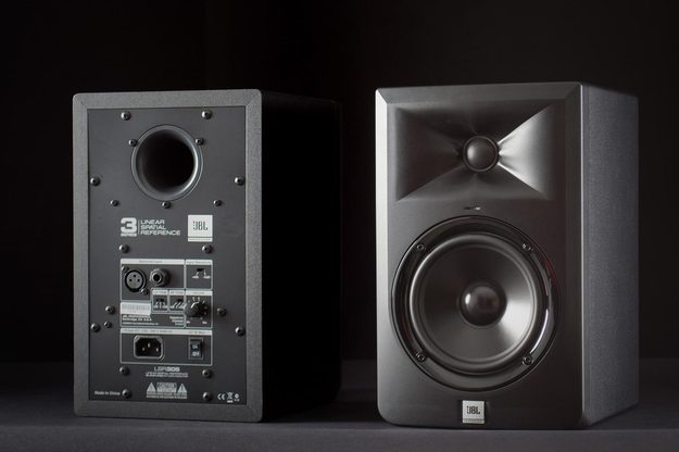 JBL LSR305