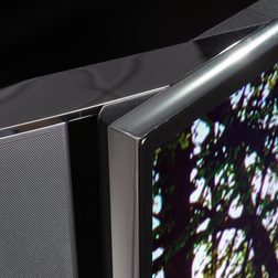 lg-79UB9800-led-tv