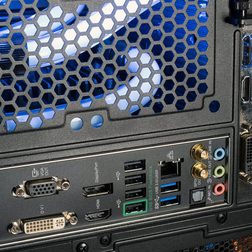 Maingear Torq
