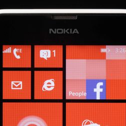 Nokia Lumia 635 top screen