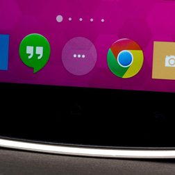 ONE Plus 1 screen bottom
