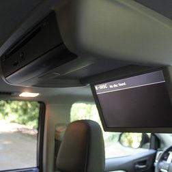 2014 Toyota Highlander XLE back screen