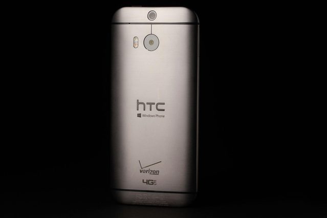 HTC ONE M8 Windows back