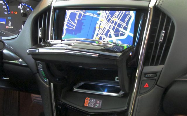 2015 Cadillac ATS center console