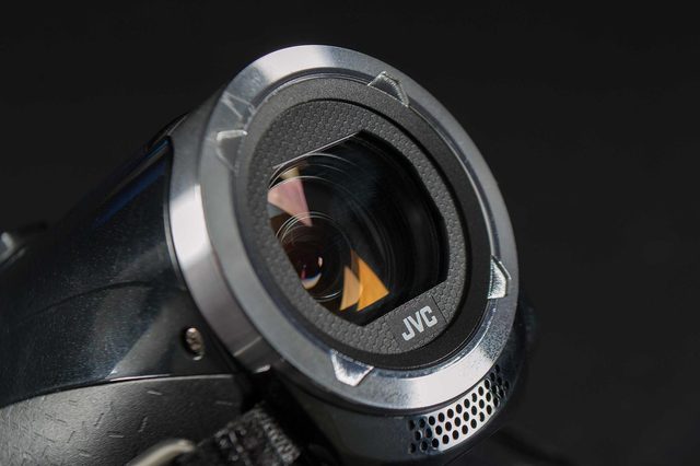 JVC GZ-R10