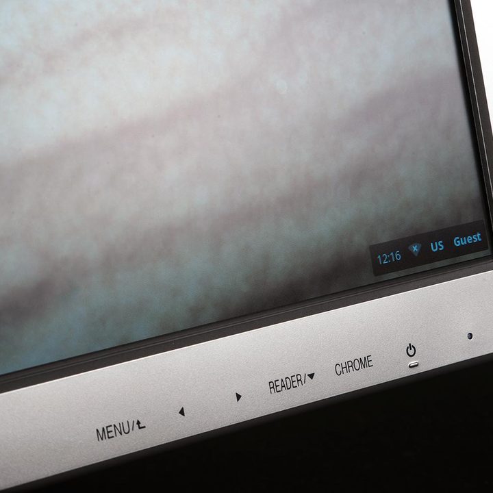 LG 22CV241 Chromebase review macro controls