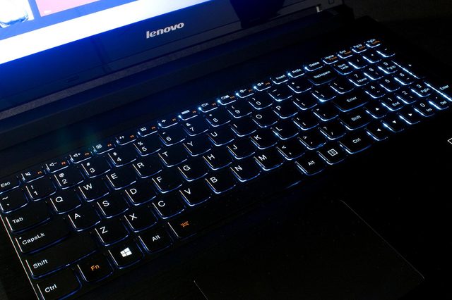 Lenovo Flex 2 15 keyboard illuminated