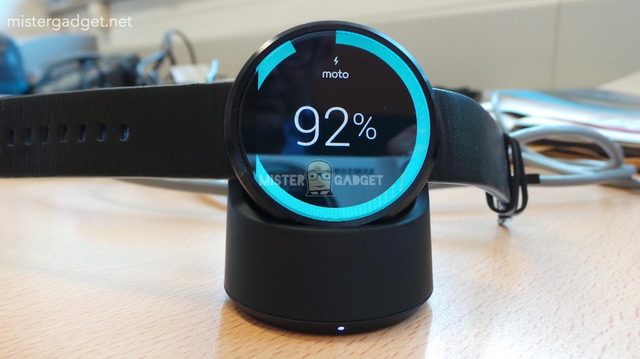Moto 360 wireless charger