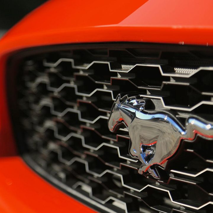 2015 Ford Mustang logo
