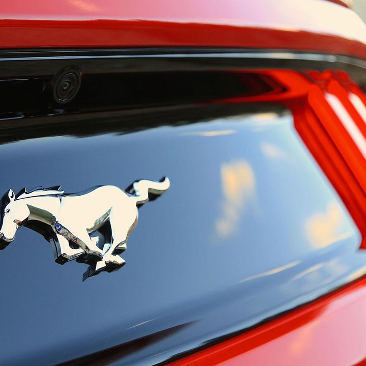 2015 Ford Mustang rear logo