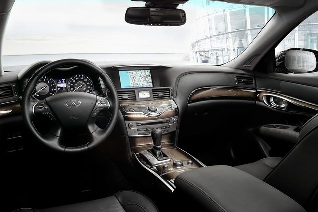 2015 Infiniti Q70