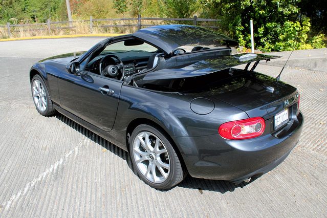 2015 Mazda MX 5 back angle