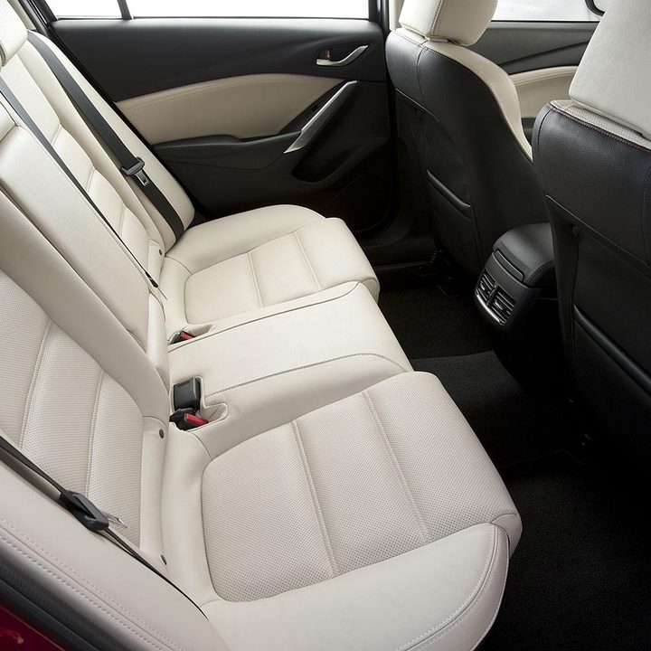 2015 Mazda Mazda 6 interior back