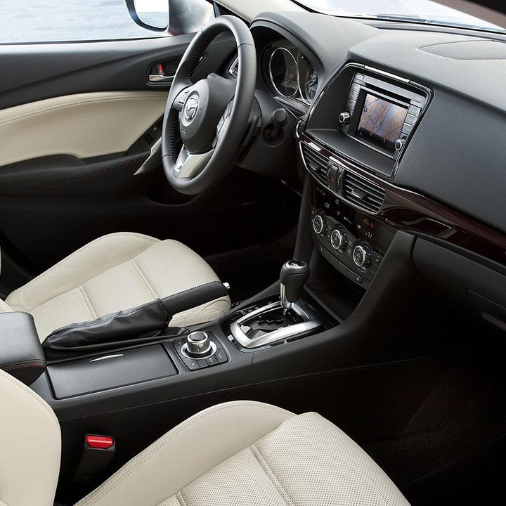 2015 Mazda Mazda 6 interior back