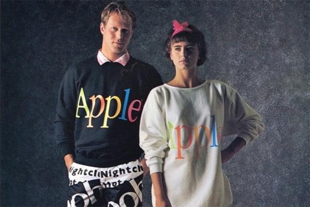 Apple wear ables vintage clothes