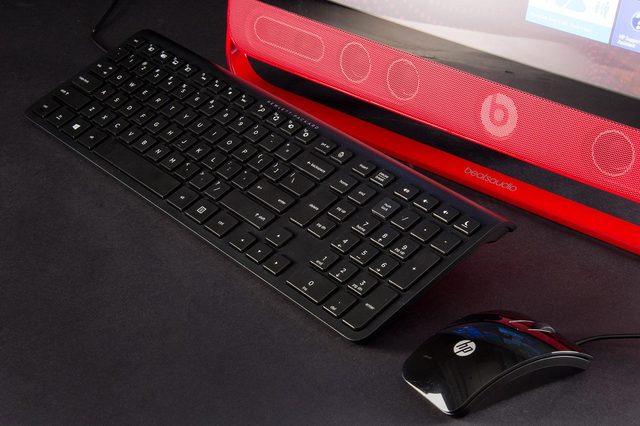 HP Envy 23xt Beats Special Edition keyboard mouse
