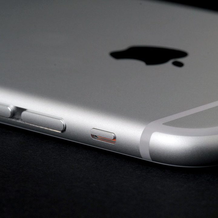 IPhone 6 Plus studio corner