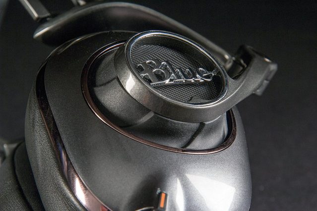 MoFi Blue headphones review macro