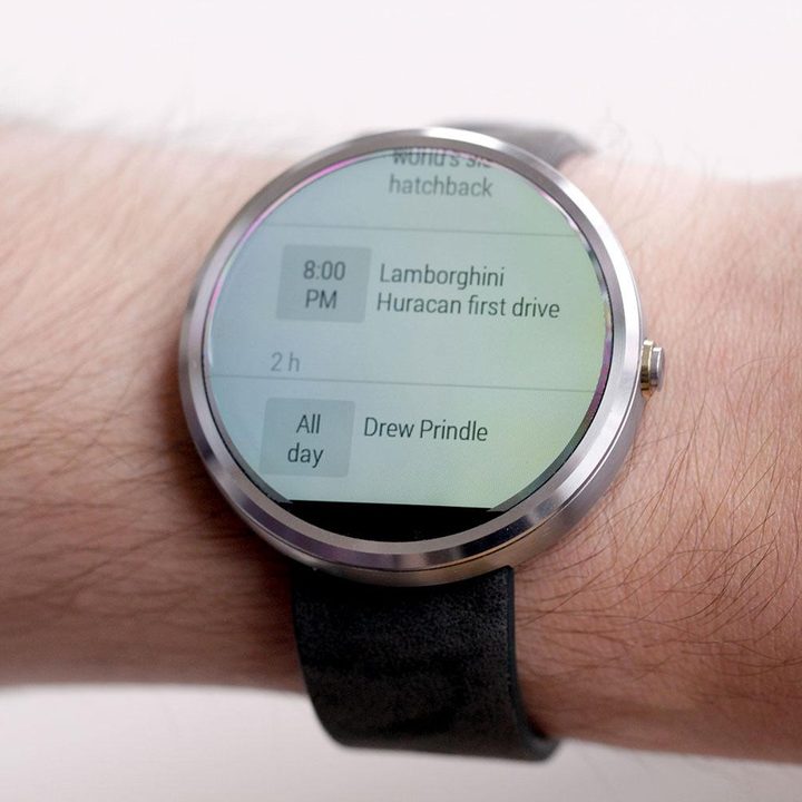 Moto 360 Watch calendar