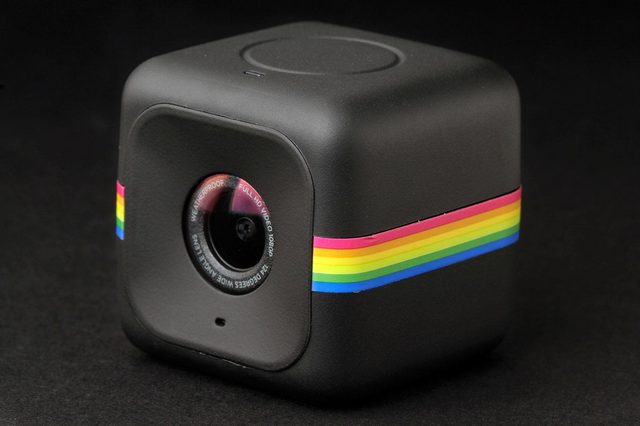 Polaroid Cube corner angle full