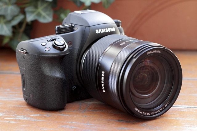 samsung-nx1-4
