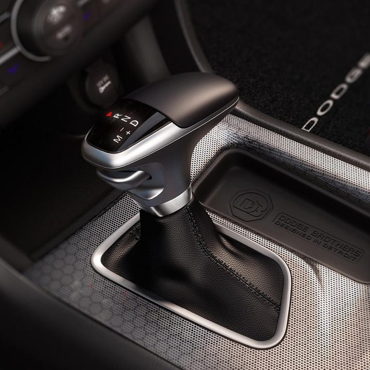 2015 Dodge SRT Charger Hellcat