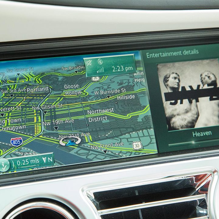 2015 rolls royce wraith review center console