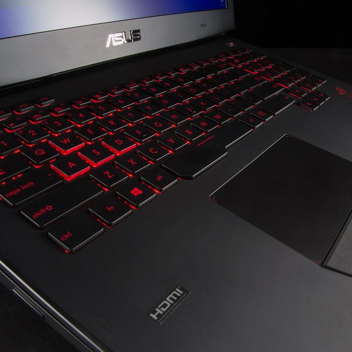 Asus ROG G751JY DH71 review