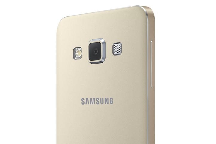 samsung galaxy alpha a5 and a3 news rear camera gold