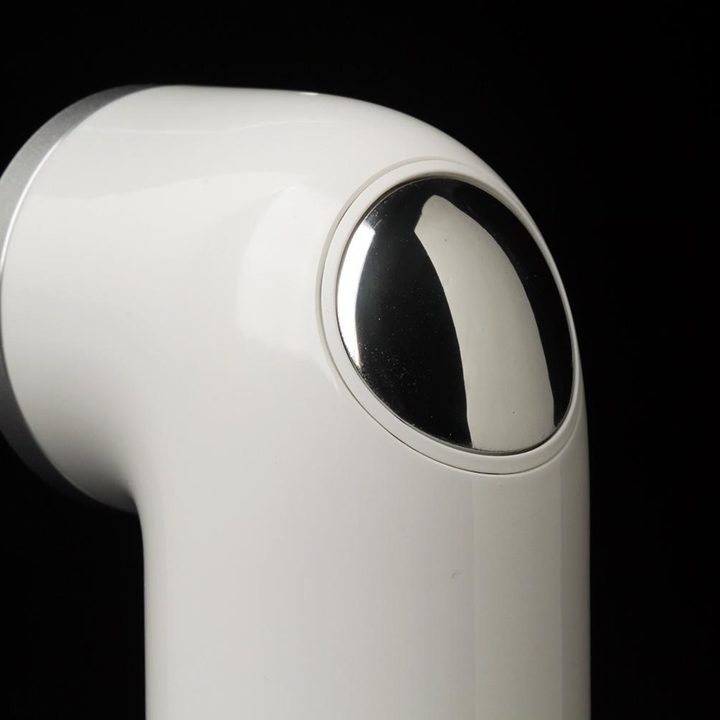 HTC Re