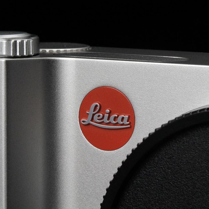 Leica T