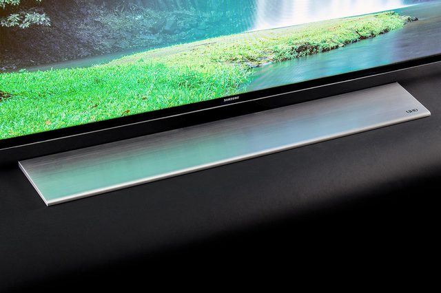 Samsung HU8550 TV 65 stand 2