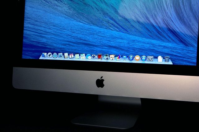 apple-imac-2014-bottom-screen-1500x1000