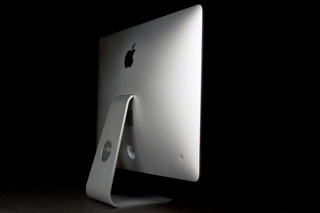 apple-imac-2014-left-back-angle-1500x1000
