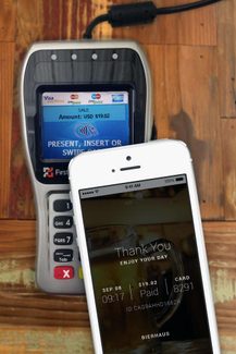 Apple Pay Clover iPhone