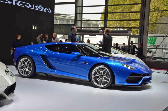 Lamborghini Asterion Paris 7