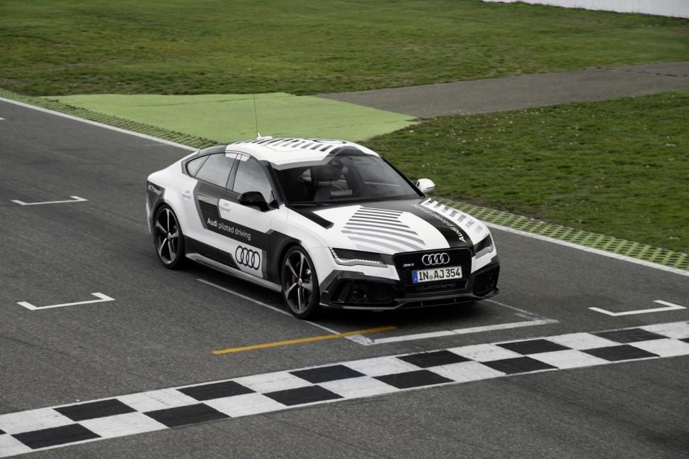Audi RS 7 piloted driving concept