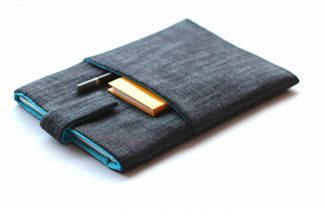 Begoos Sleeve with Pocket