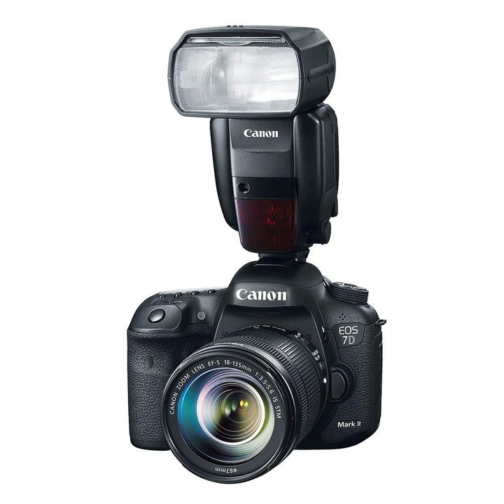 hands on review canon eos 7d mark ii flash press image