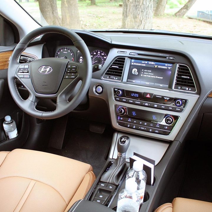 2015 hyundai sonata interior 1500x1000