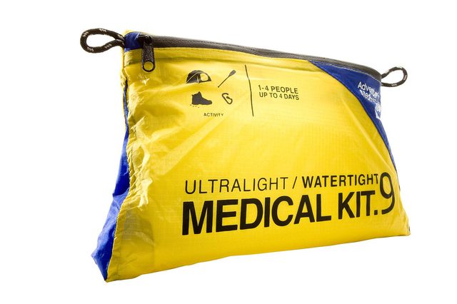 Adventure-Medical-UltraLight-&-Watertight-.7-Medical-Kit