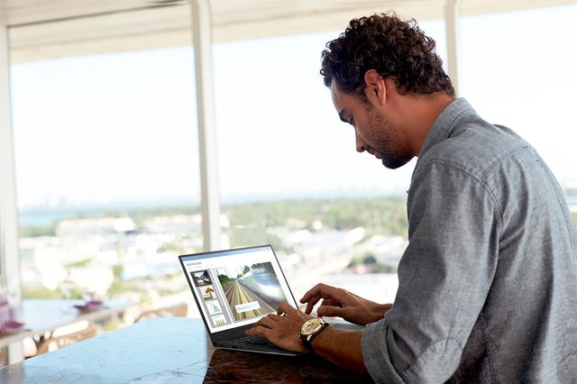 Dell XPS 13 10 press image