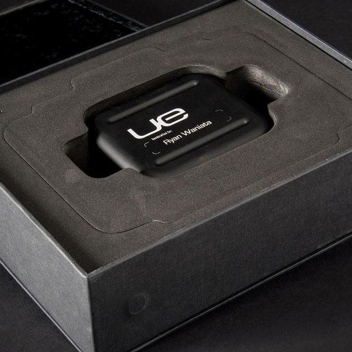 Ultimate Ears RM earbuds inner box