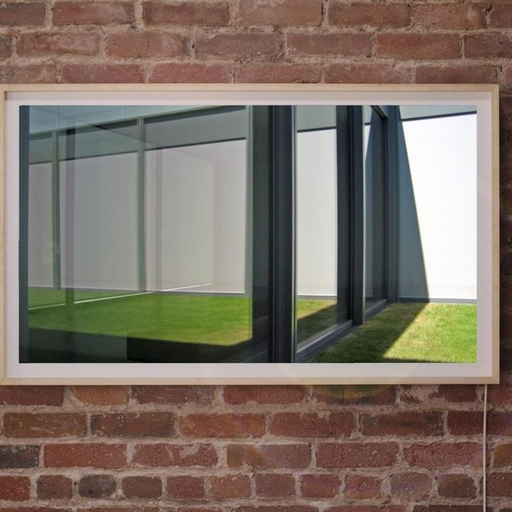 4k display turns digital art analog experience thats ok depict frame 4