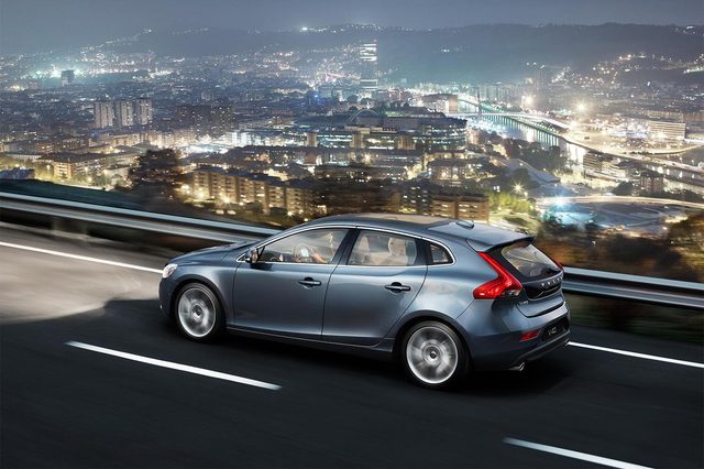 Volvo V40