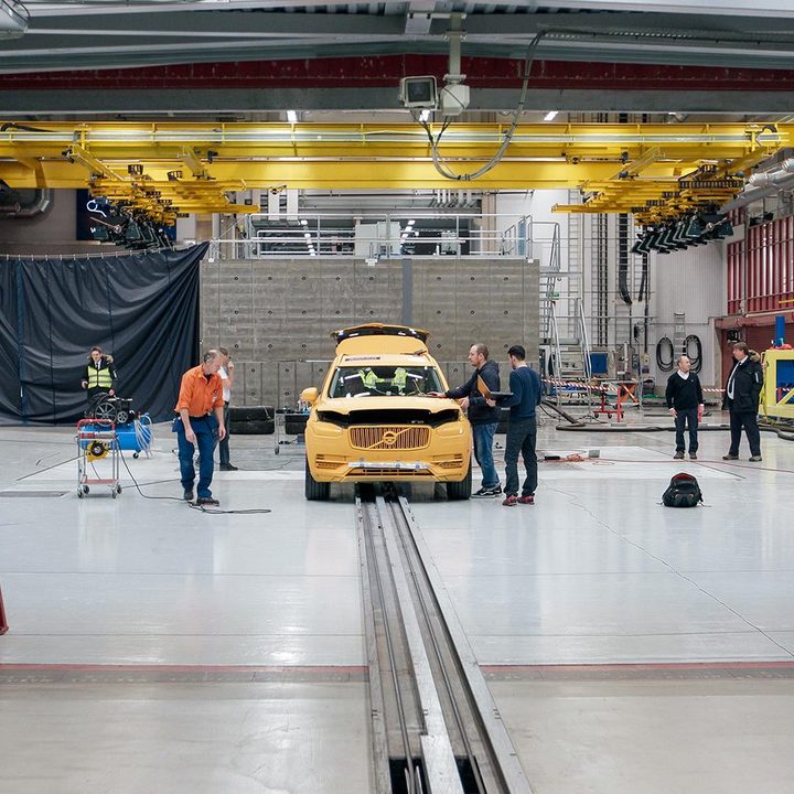 Volvo XC90 safety tech 31