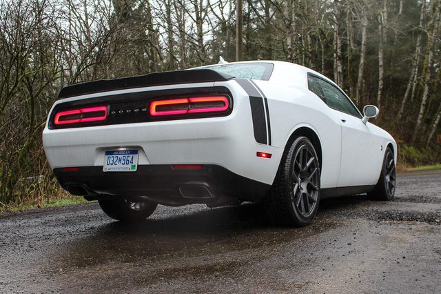 2015-Dodge-Challenger-back-angle