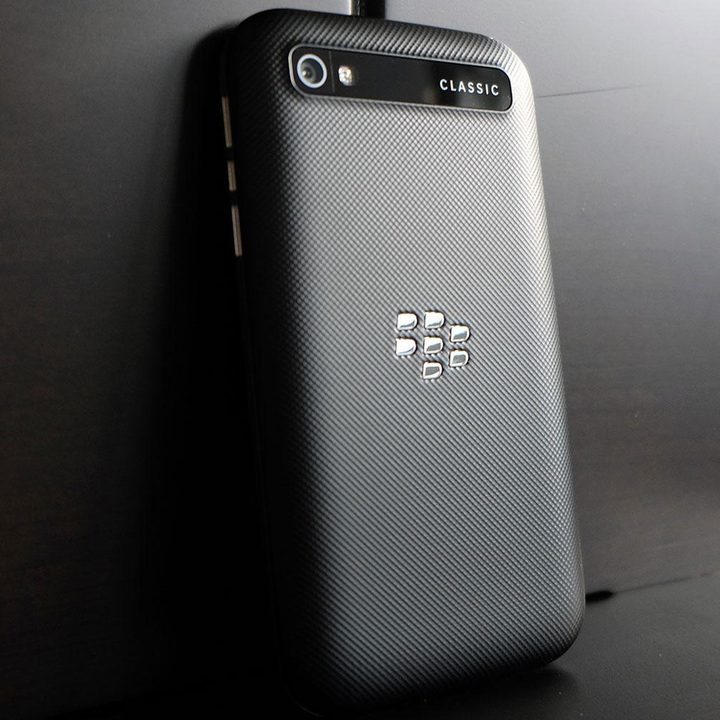 BlackBerry Classic back angle