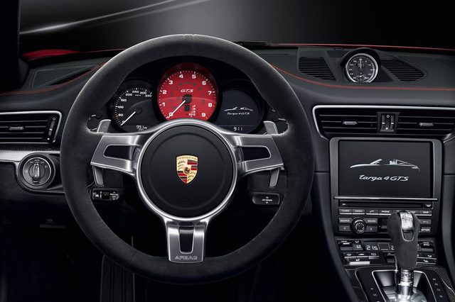 Porsche-911-Targa-4-GTS-006